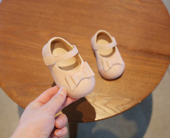 Модерни бебешки обувки с панделка за момичета