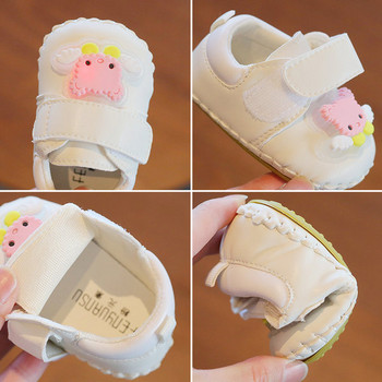 Бебешки обувки за момиче с щампа 