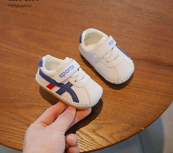 Bērnu ādas apavi ar velcro aizdari