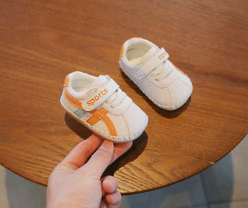 Bērnu ādas apavi ar velcro aizdari