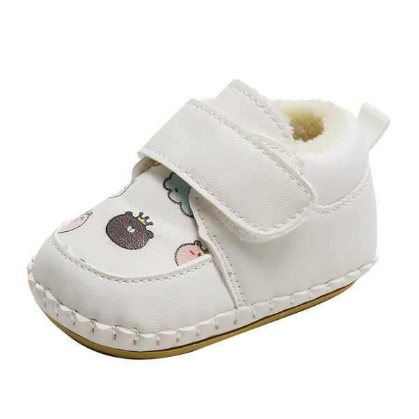 Novi model kožnih dječjih cipelica s donjom postavom