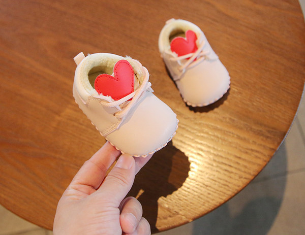 Ādas šņorzābaki zēniem un meitenēm