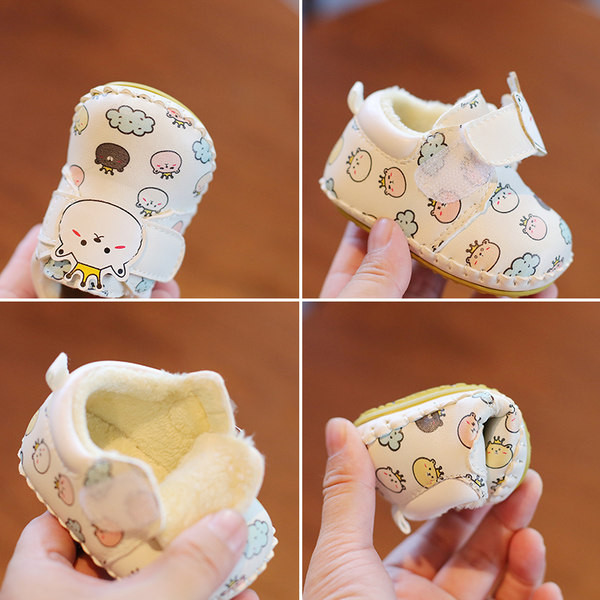 Βρεφικά παπούτσια για κορίτσια από οικολογικό δέρμα με στάμπα