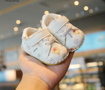 Βρεφικά παπούτσια casual με απλικέ για αγόρια και κορίτσια