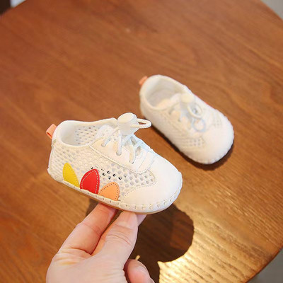 Βρεφικά sneakers για αγόρια και κορίτσια - κατάλληλα για το καλοκαίρι