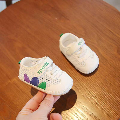 Βρεφικά sneakers για αγόρια και κορίτσια - κατάλληλα για το καλοκαίρι