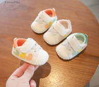 Bērnu kurpes ar šņorēm trīs krāsās