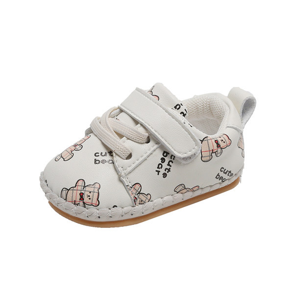 Βρεφικά παπούτσια με απλικέ και κορδόνια