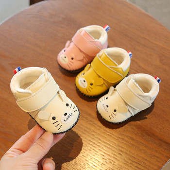 Нов модел бебешки кожени обувки с 3D елемент