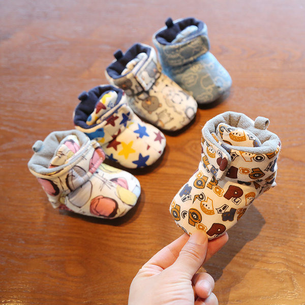 Baba polár cipő tépőzárral és nyomattal