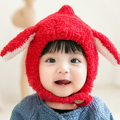 Baba plüss sapka fülekkel