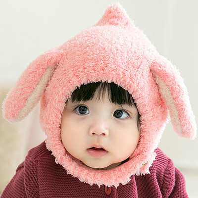 Baba plüss sapka fülekkel