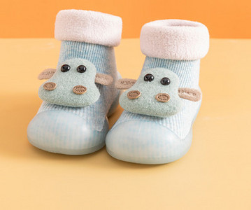 Kūdikių šlepetės su 3D elementu