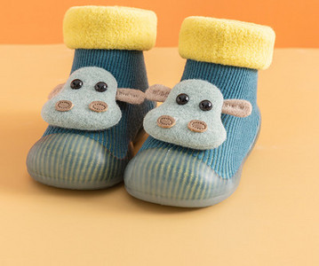 Kūdikių šlepetės su 3D elementu