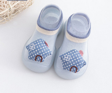 Kūdikių šlepetės su 3D elementu