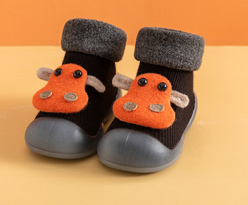 Kūdikių šlepetės su 3D elementu