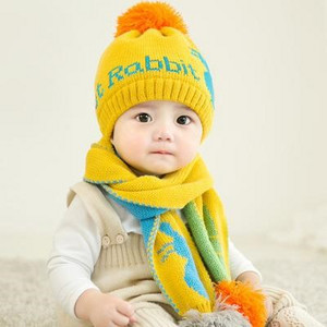 Mazuļu ziemas divdaļīgs šalles un cepuru komplekts