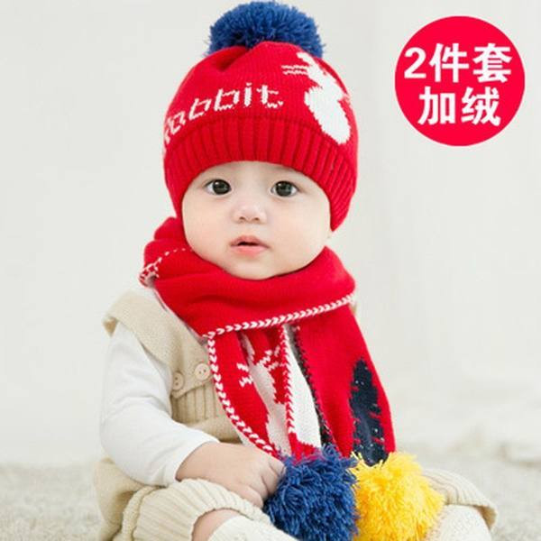 Bērnu trikotāžas cepures un šalles komplekts