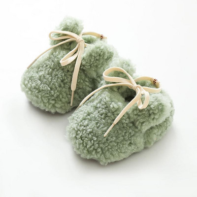 Mazuļu plīša čības ar šņorēm