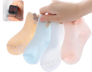 Λεπτές βρεφικές κάλτσες με στάμπα