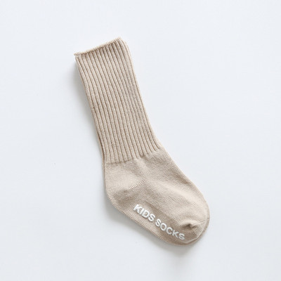 Απλές μακριές βρεφικές κάλτσες