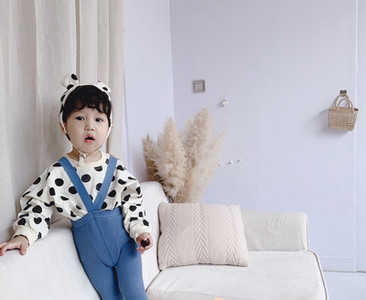 Zīdaiņu zeķubikses - tīrs modelis