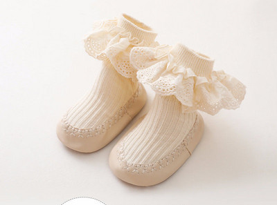 Meiteņu zeķu kurpes ar mežģīnēm