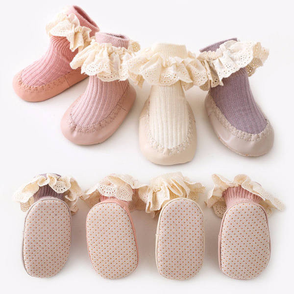 Meiteņu zeķu kurpes ar mežģīnēm