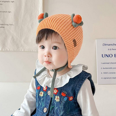 Καπέλο μωρού με φλοράλ μοτίβα και κορδόνια