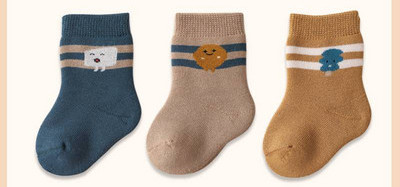 Βρεφικές χειμερινές κάλτσες 3 τεμαχίων σε σετ πολλών χρωμάτων