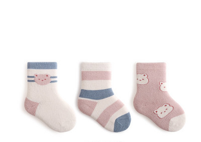 Három zokni készlet lányoknak és fiúknak