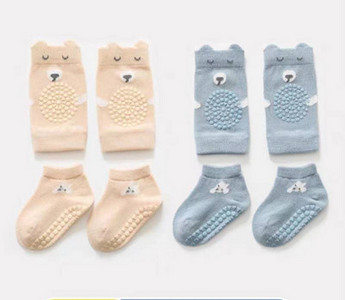 Βρεφικό σετ αντιολισθητικές κάλτσες και κορδέλα για τα γόνατα