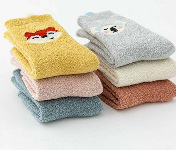 Бебешки зимни чорапи с цветна щампа 