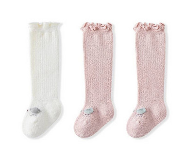 Hosszú baba zokni hímzéssel