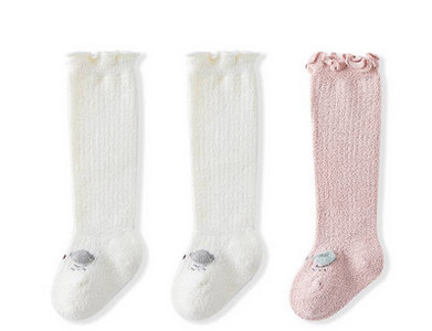 Hosszú baba zokni hímzéssel