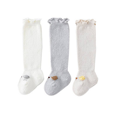 Hosszú baba zokni hímzéssel