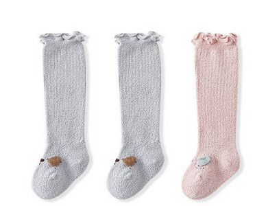 Ziemas garās zeķes meitenēm