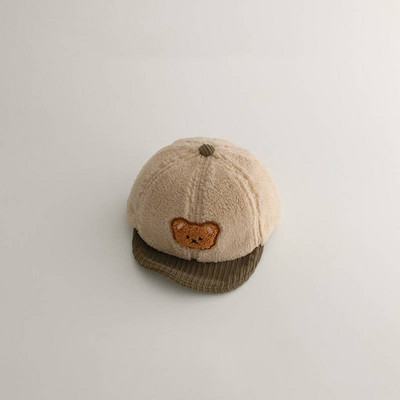 Flīsa mazuļa cepure ar aplikāciju un ausīm