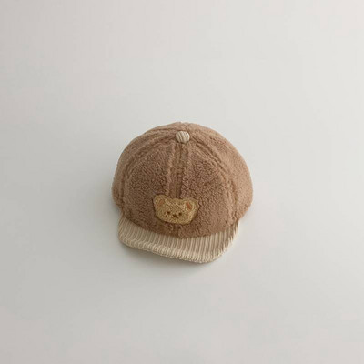Flīsa mazuļa cepure ar aplikāciju un ausīm