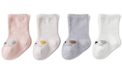 Zīdaiņu zeķītes ar aplikāciju, komplektā vairāki pāri