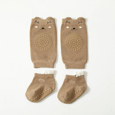 Mazuļu komplekts no neslīdošām zeķēm un ceļgalu zeķēm