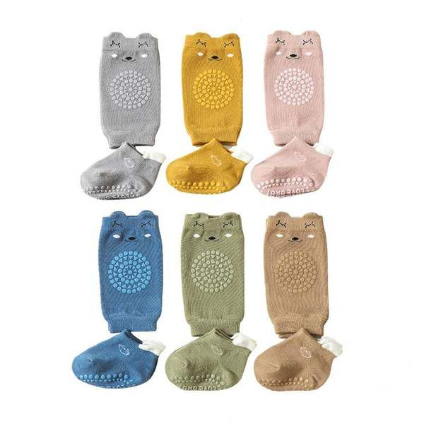 Mazuļu komplekts no neslīdošām zeķēm un ceļgalu zeķēm