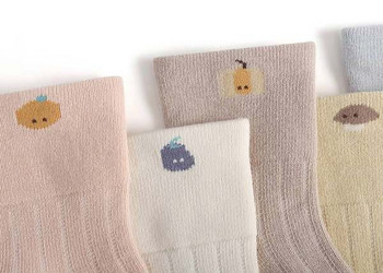 Бебешки чорапи с мини щампа 