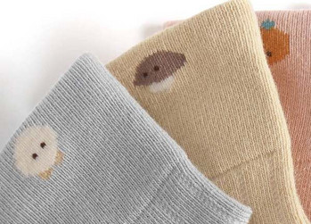 Βρεφικές κάλτσες με μίνι στάμπα