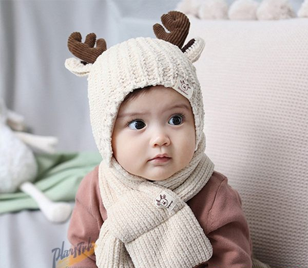 Baba polár kétrészes sál és sapka szett