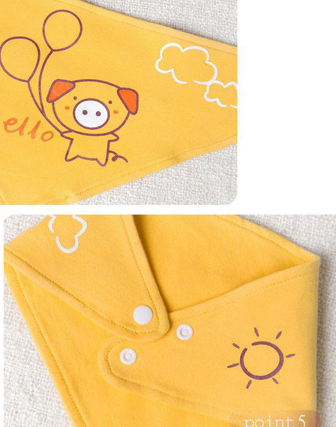 Baba sapka fülekkel és rátéttel