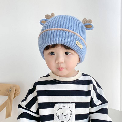 Zīdaiņu adīta ziemas cepure