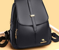 Női hátizsák öko bőrből - fém elemmel