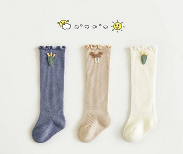 Mazuļu garās zeķītes ar 3D elementu