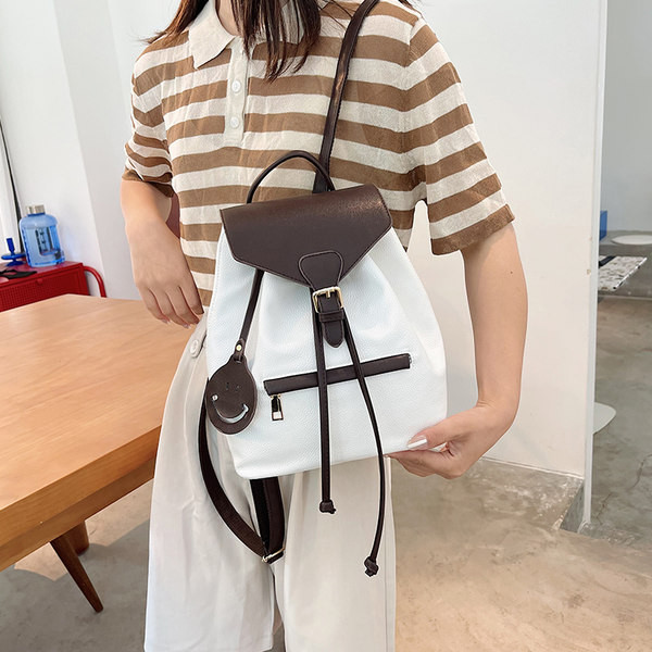 Új modell női hátizsák fém csattal és fűzővel